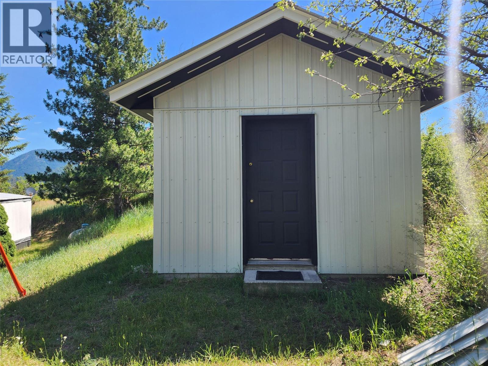 6105 Sleepy Hollow Road, Grand Forks, British Columbia  V0H 1H5 - Photo 12 - 10391189