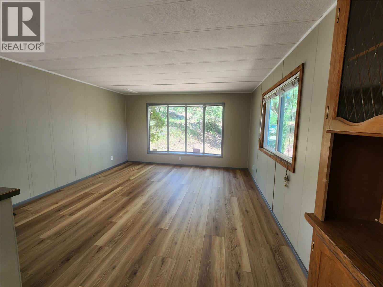 6105 Sleepy Hollow Road, Grand Forks, British Columbia  V0H 1H5 - Photo 3 - 10391189