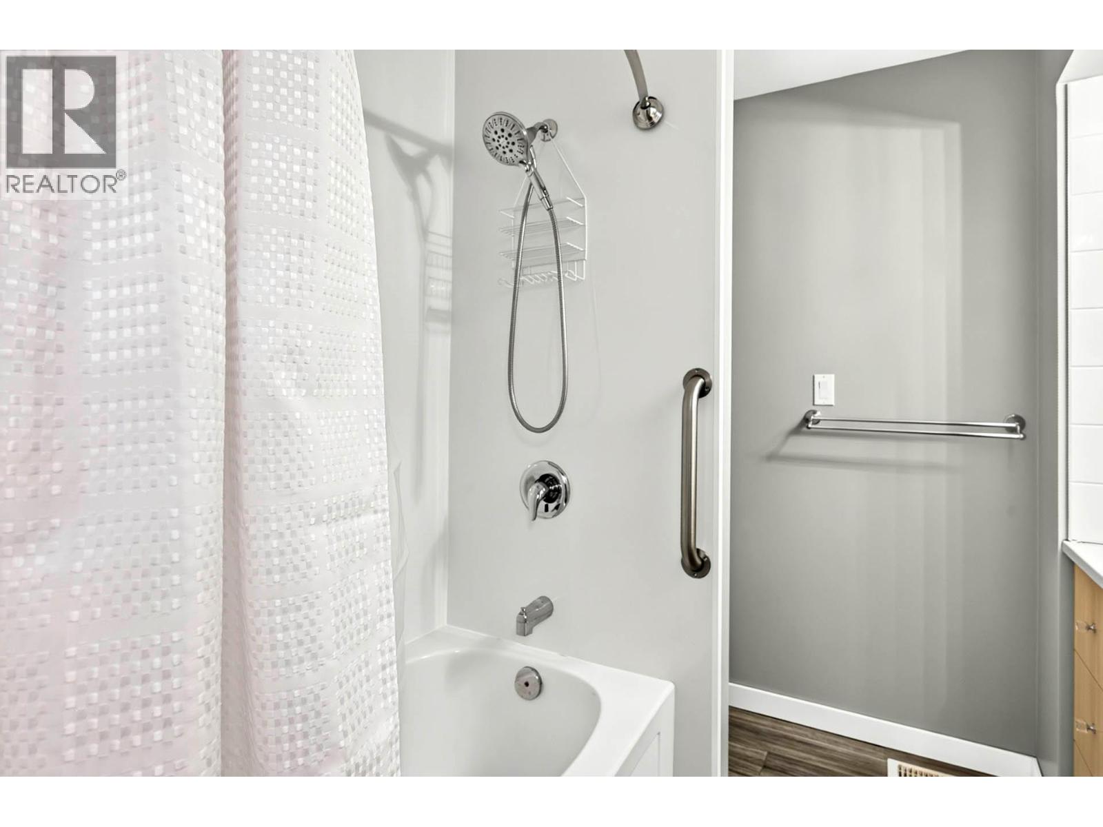 1435 Summit Drive Unit# 11, Kamloops, British Columbia  V2E 1S4 - Photo 26 - 10391791
