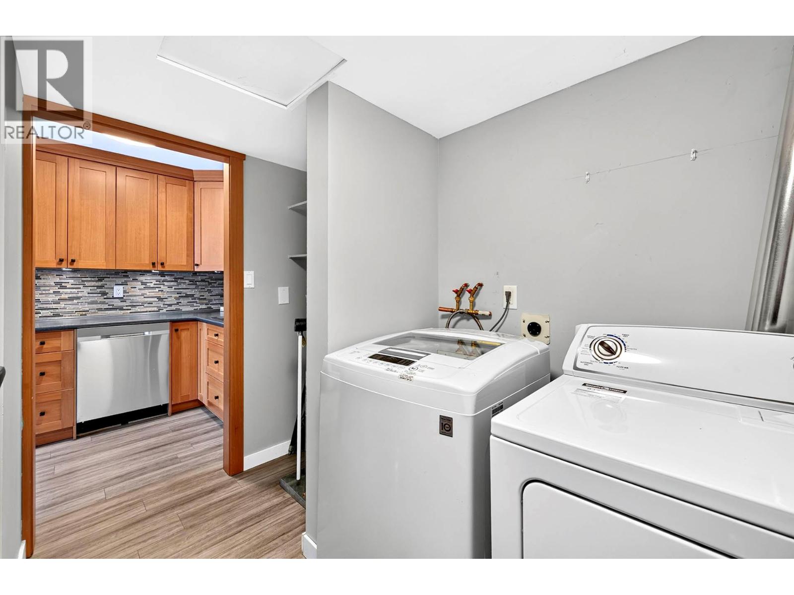 1435 Summit Drive Unit# 11, Kamloops, British Columbia  V2E 1S4 - Photo 9 - 10391791
