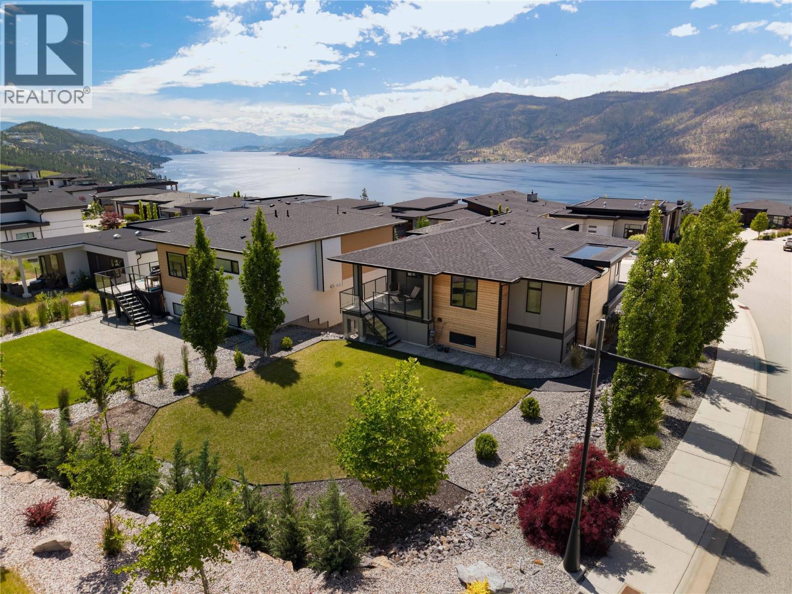 9499 Ledgestone Road, Lake Country, British Columbia  V4V 0A4 - Photo 2 - 10391192