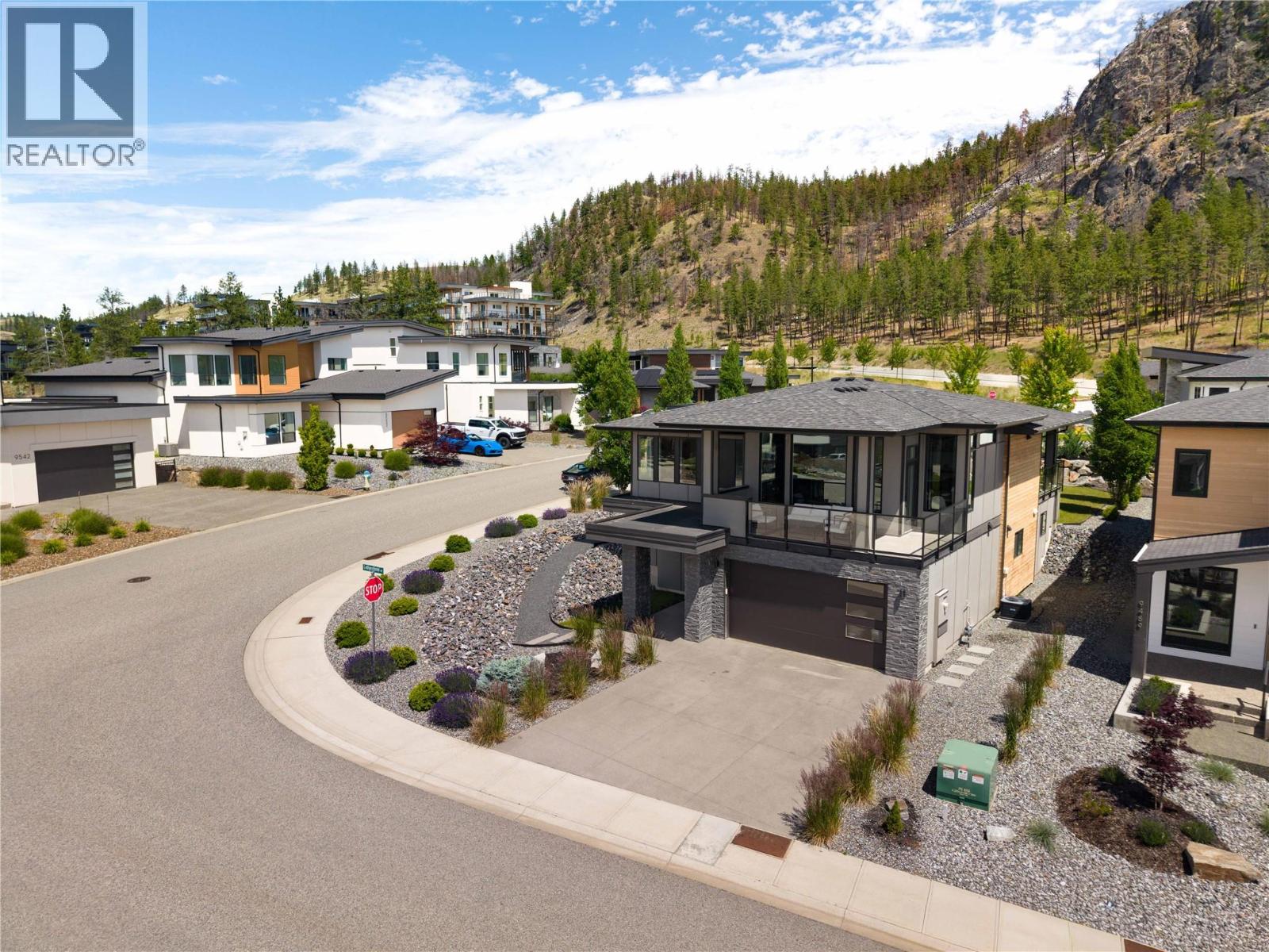 9499 Ledgestone Road, Lake Country, British Columbia  V4V 0A4 - Photo 39 - 10391192