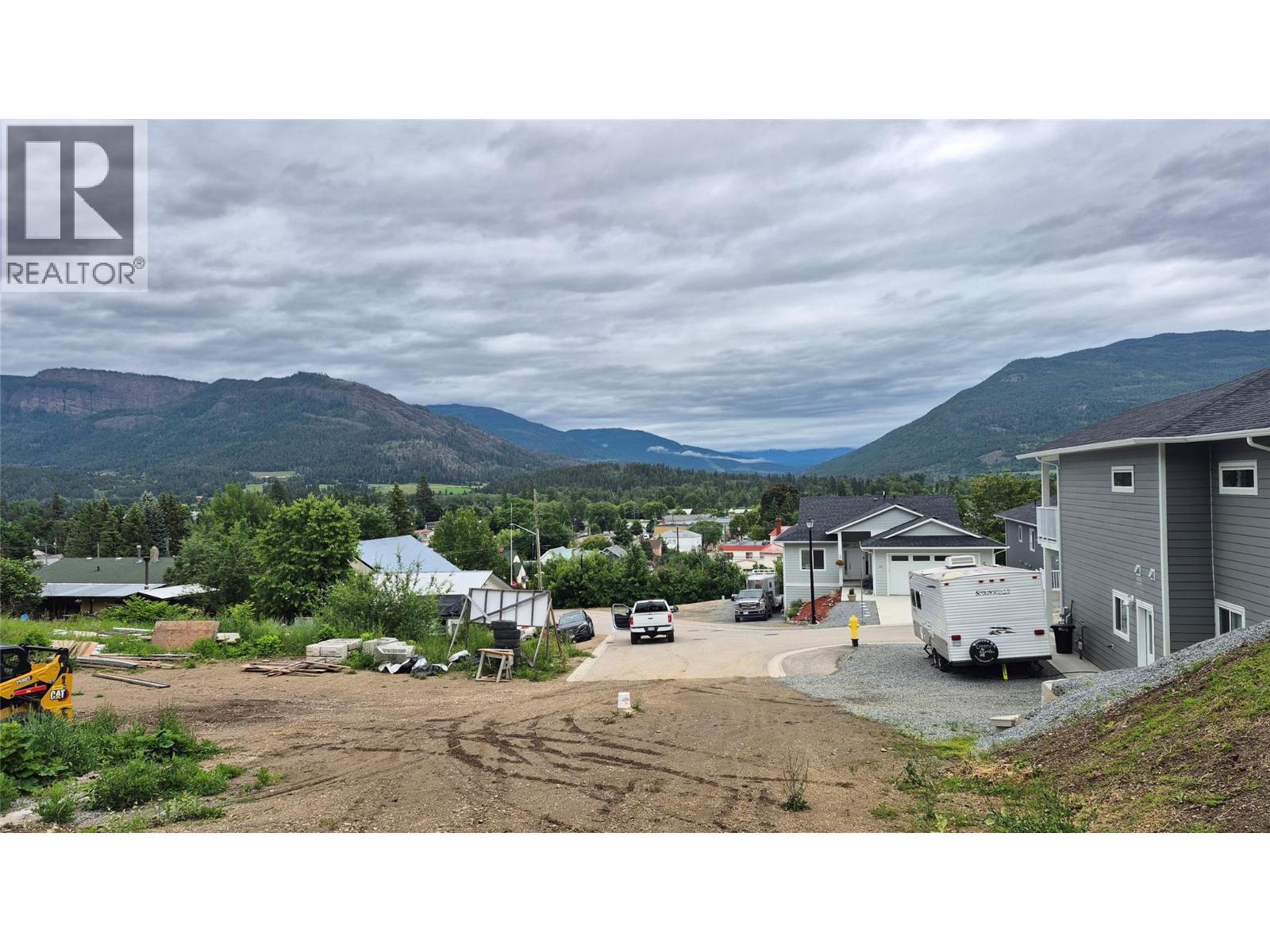 806 Cliff Avenue, Enderby, British Columbia  V1E 2Z7 - Photo 6 - 10391135