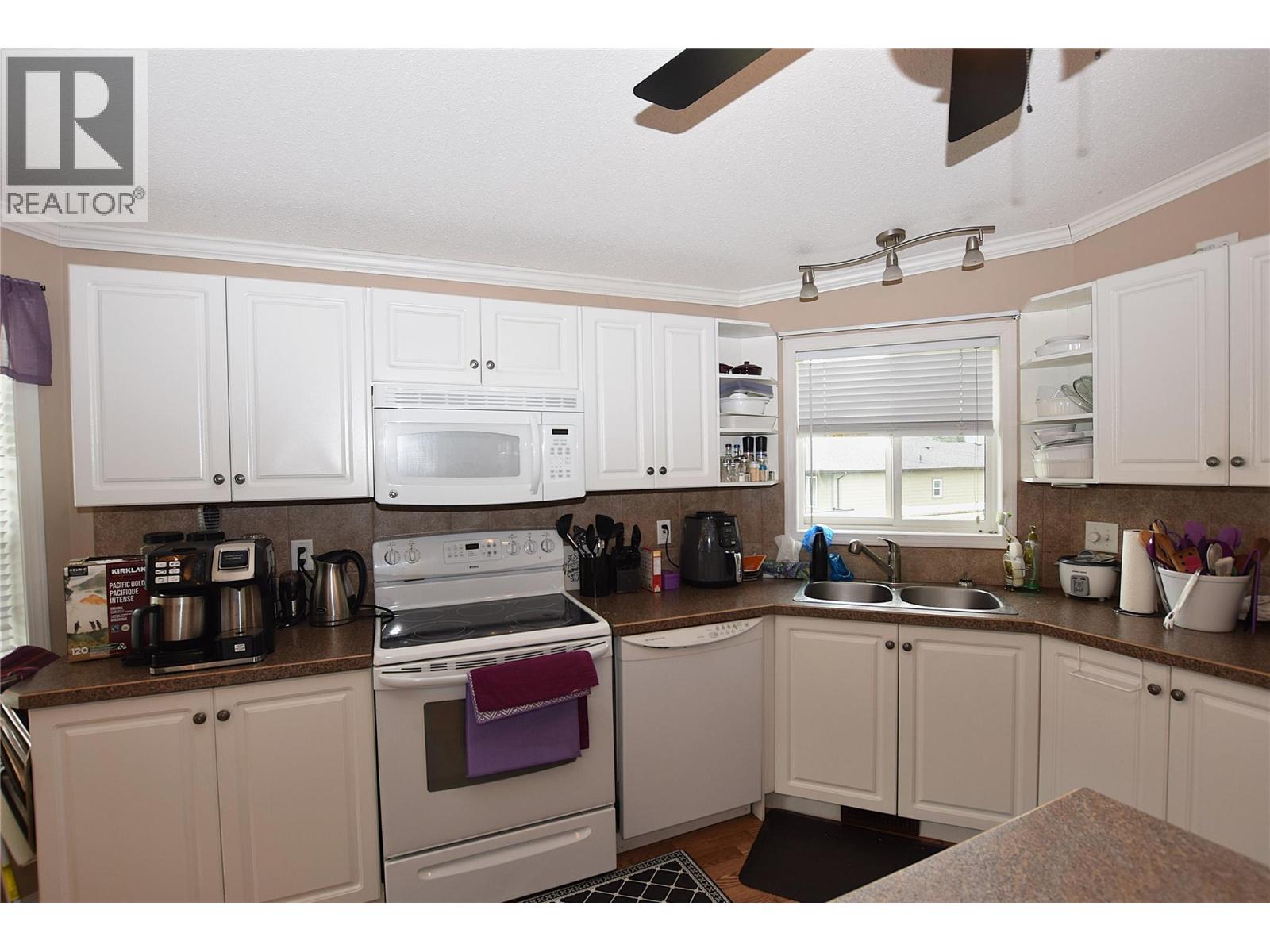 635 636 Osprey Avenue, Vernon, British Columbia  V1H 2A1 - Photo 6 - 10391641