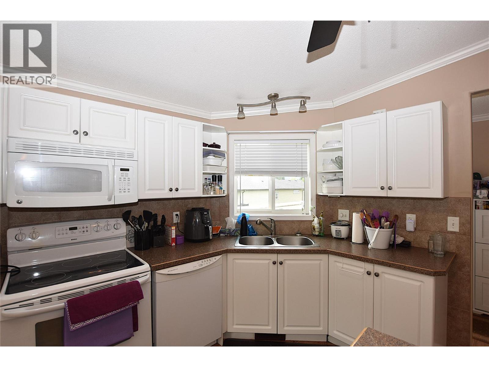635 636 Osprey Avenue, Vernon, British Columbia  V1H 2A1 - Photo 9 - 10391641