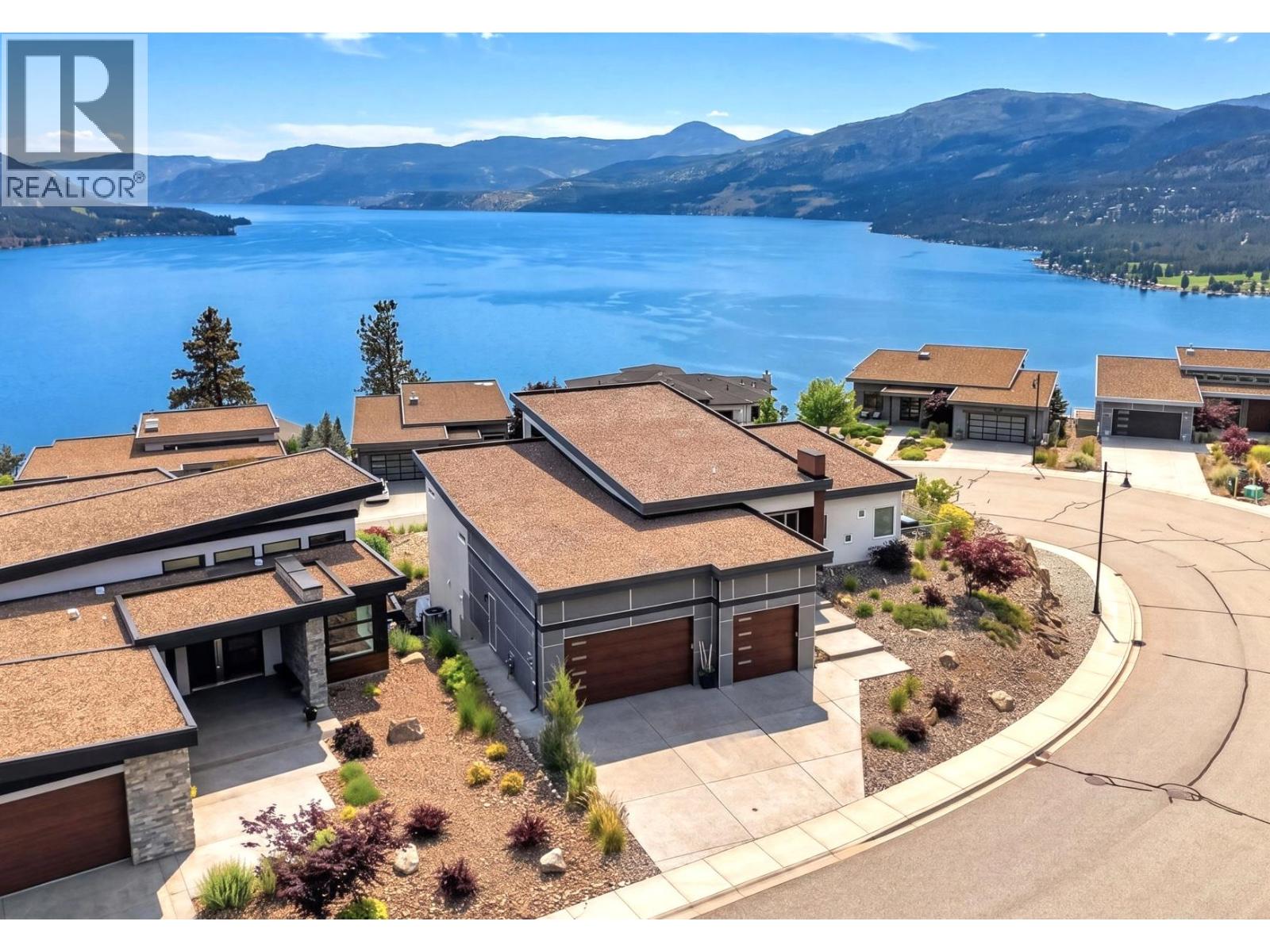 8908 Hampshire Crescent, vernon, British Columbia