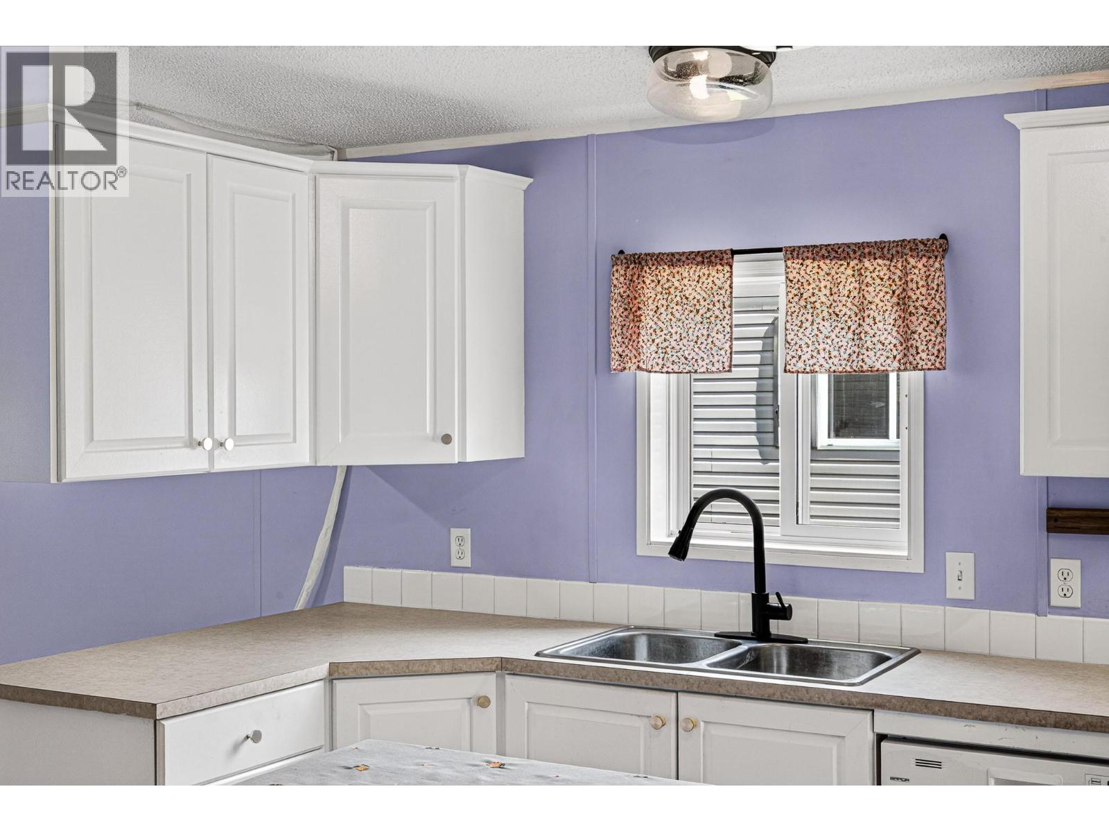 9773 Stephenson Road Unit# 20, Fernie, British Columbia  V0B 2G0 - Photo 16 - 10391010