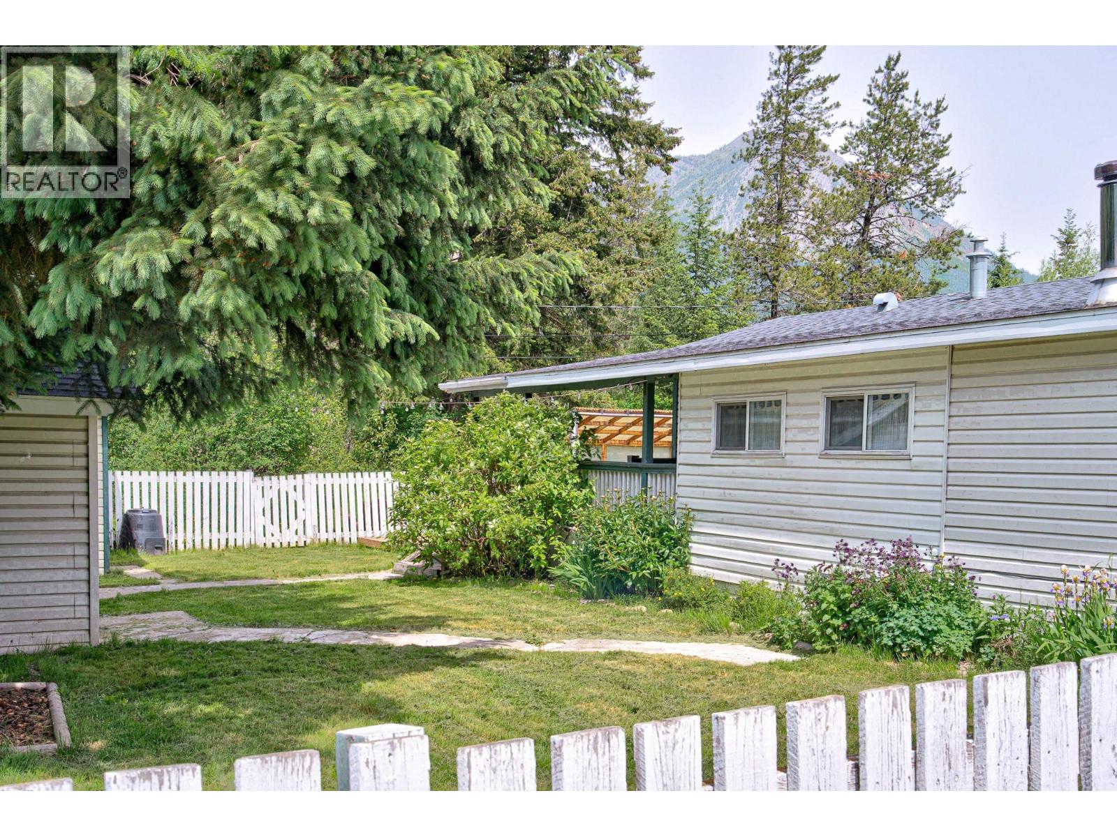 9773 Stephenson Road Unit# 20, Fernie, British Columbia  V0B 2G0 - Photo 59 - 10391010