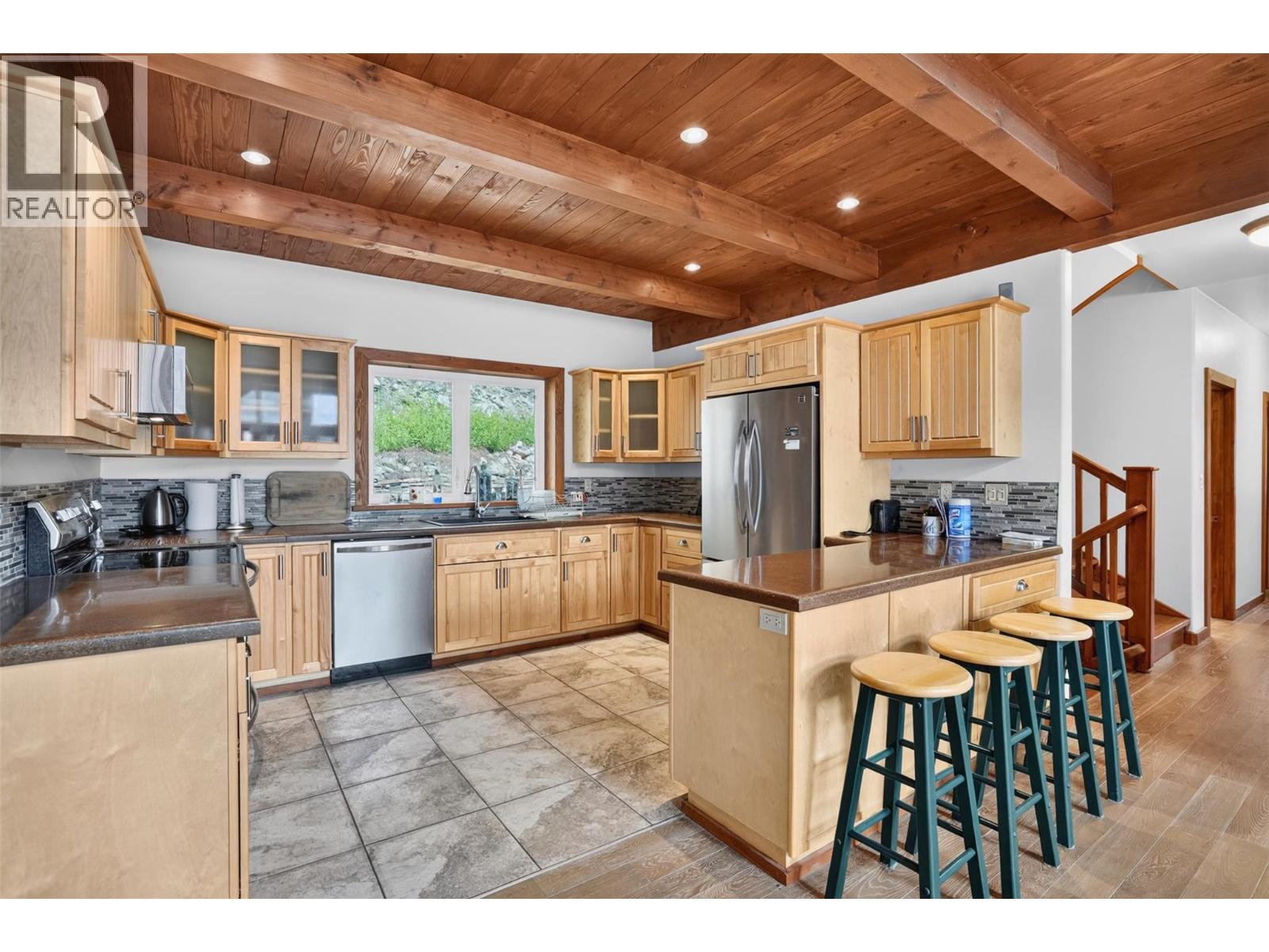 1851 Johnsons Landing Road, Johnsons Landing, British Columbia  V0G 1B0 - Photo 16 - 10390267