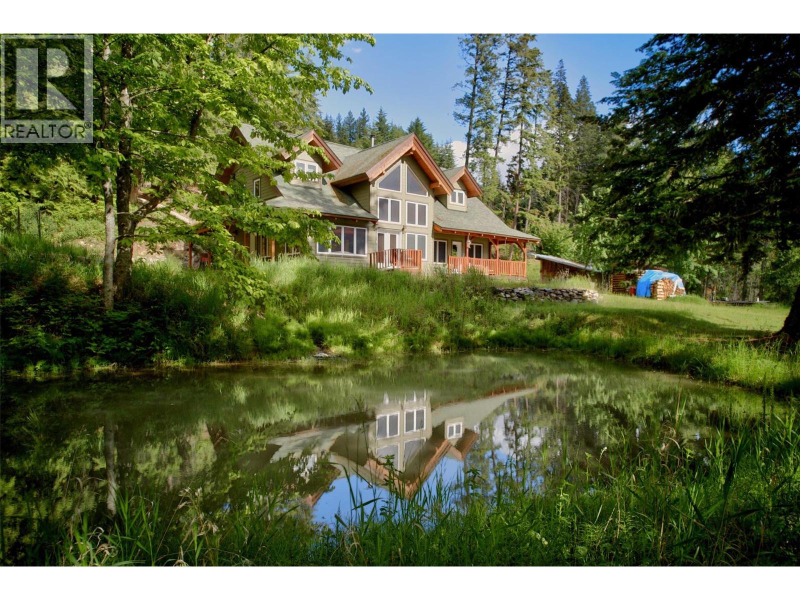 1851 Johnsons Landing Road, Johnsons Landing, British Columbia  V0G 1B0 - Photo 54 - 10390267