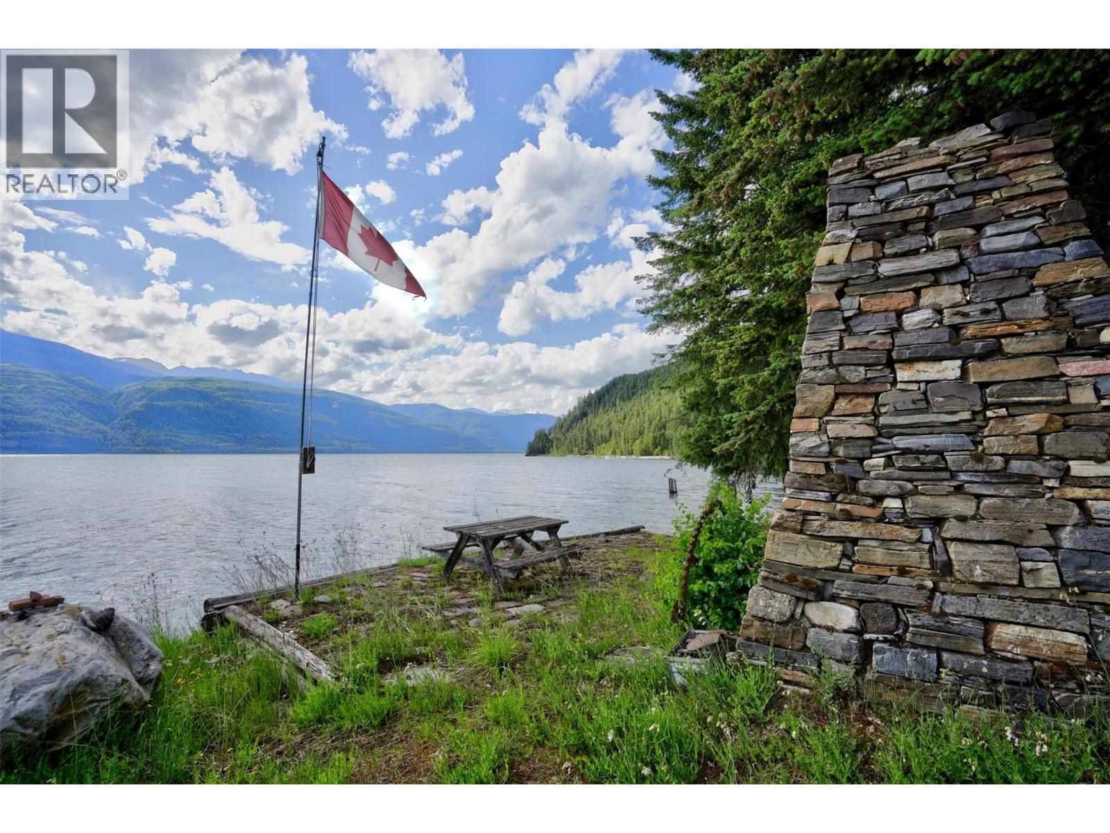 1851 Johnsons Landing Road, Johnsons Landing, British Columbia  V0G 1B0 - Photo 59 - 10390267