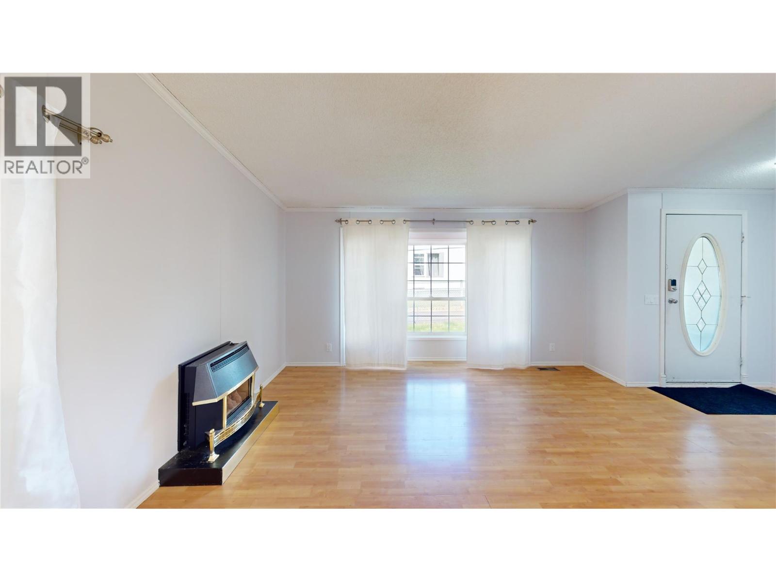 388 Red Cedar Crescent, Sparwood, British Columbia  V0B 2G0 - Photo 8 - 10391569