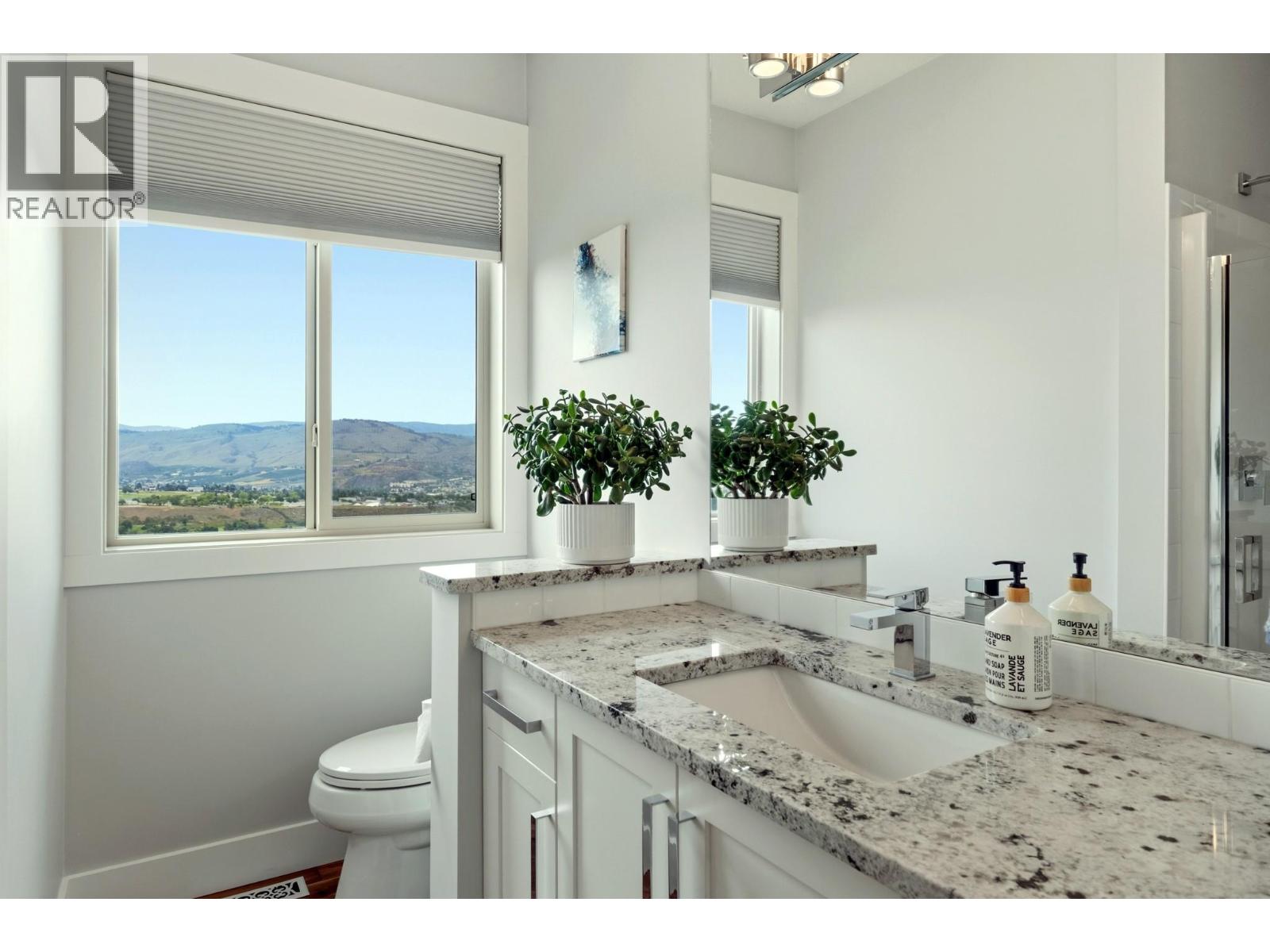 989 Mt Ida Lane, Vernon, British Columbia  V1B 4C3 - Photo 22 - 10391233