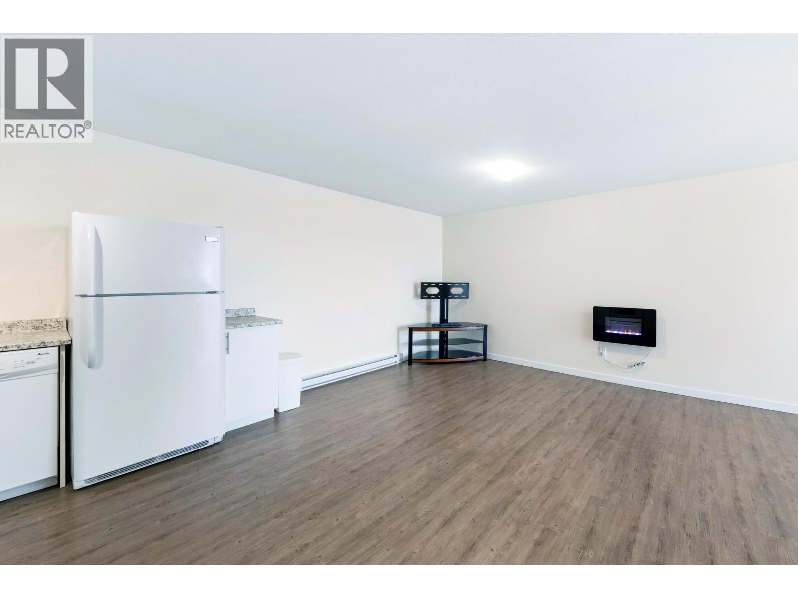 989 Mt Ida Lane, Vernon, British Columbia  V1B 4C3 - Photo 43 - 10391233