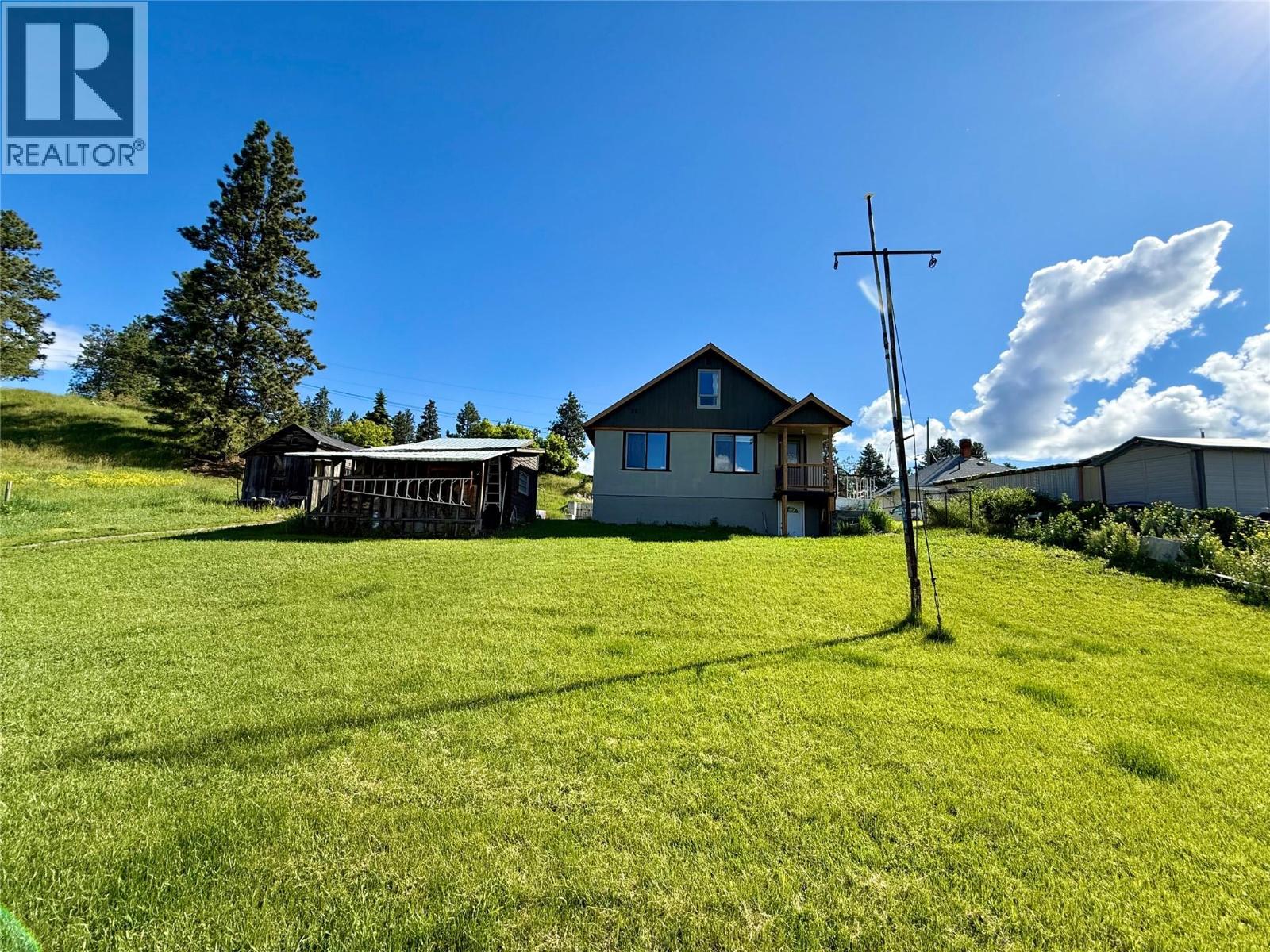 709 4th Street Nw, Cranbrook, British Columbia  V1C 4A3 - Photo 3 - 10391018