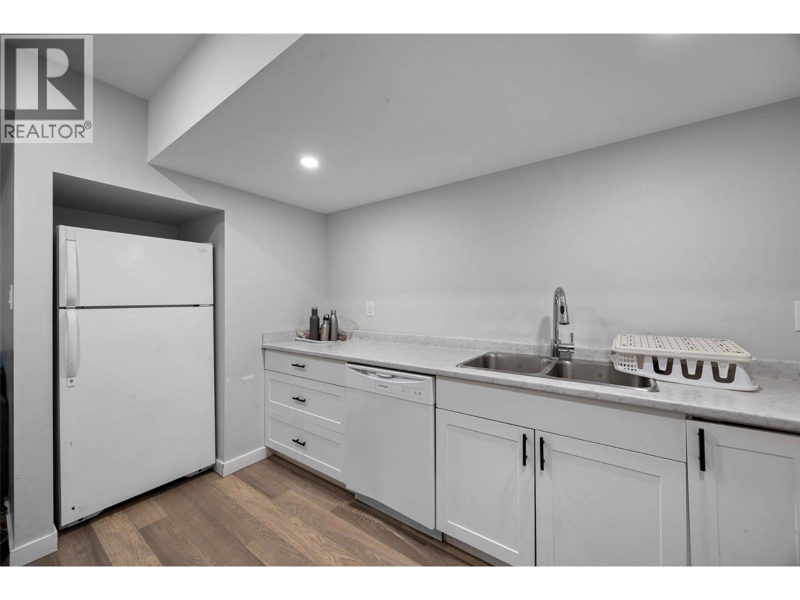2656 Briarwood Avenue, Kamloops, British Columbia  V2B 0E2 - Photo 27 - 10391851