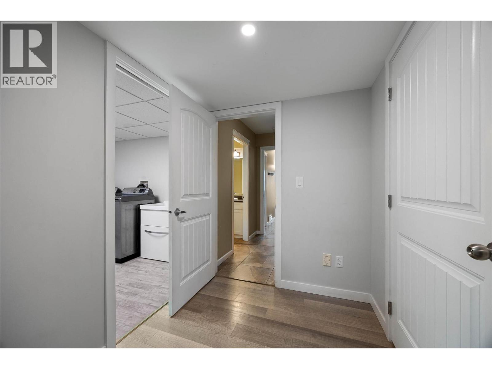 2656 Briarwood Avenue, Kamloops, British Columbia  V2B 0E2 - Photo 29 - 10391851