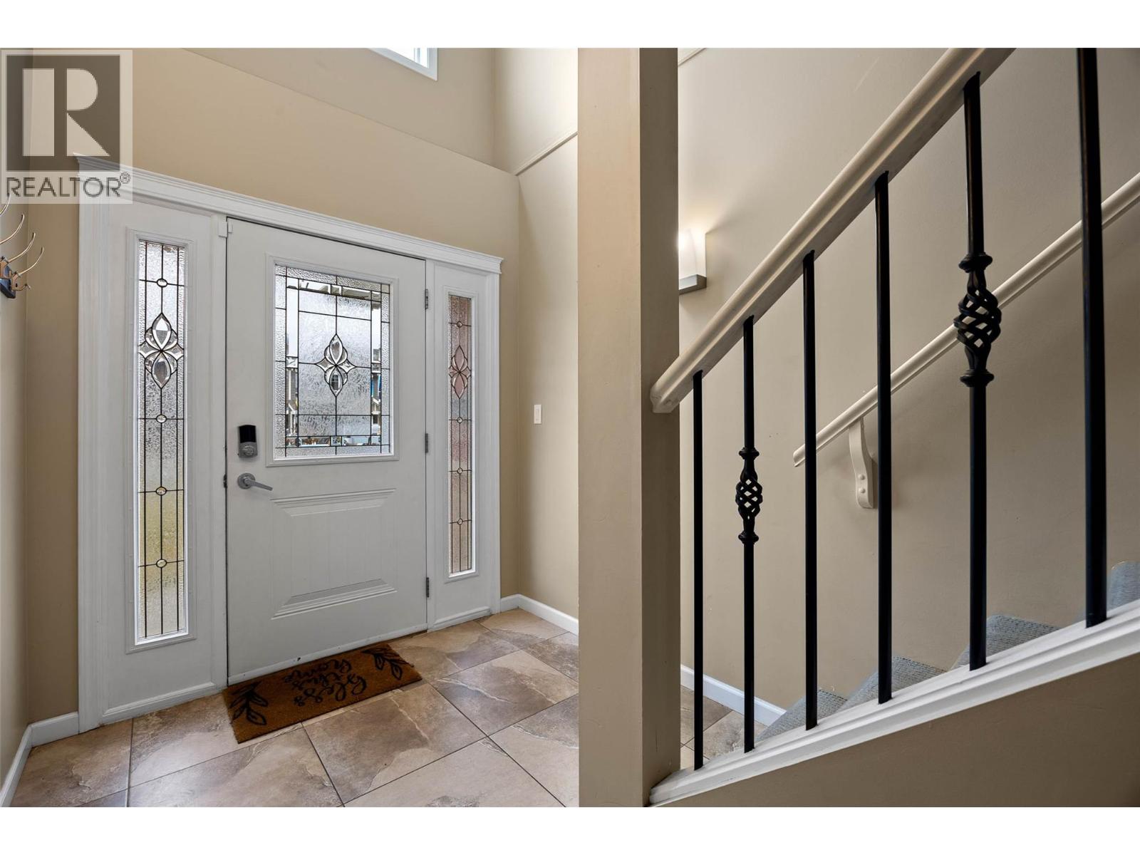 2656 Briarwood Avenue, Kamloops, British Columbia  V2B 0E2 - Photo 3 - 10391851