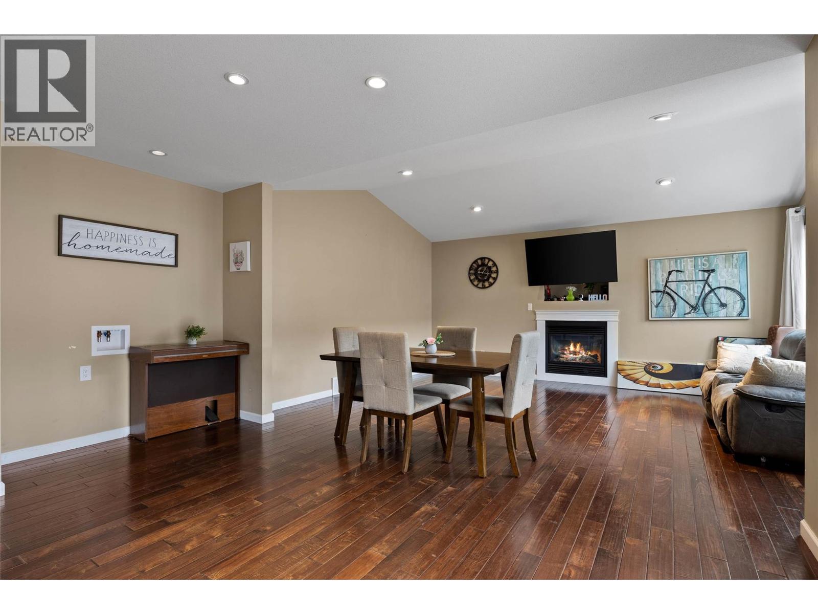 2656 Briarwood Avenue, Kamloops, British Columbia  V2B 0E2 - Photo 5 - 10391851