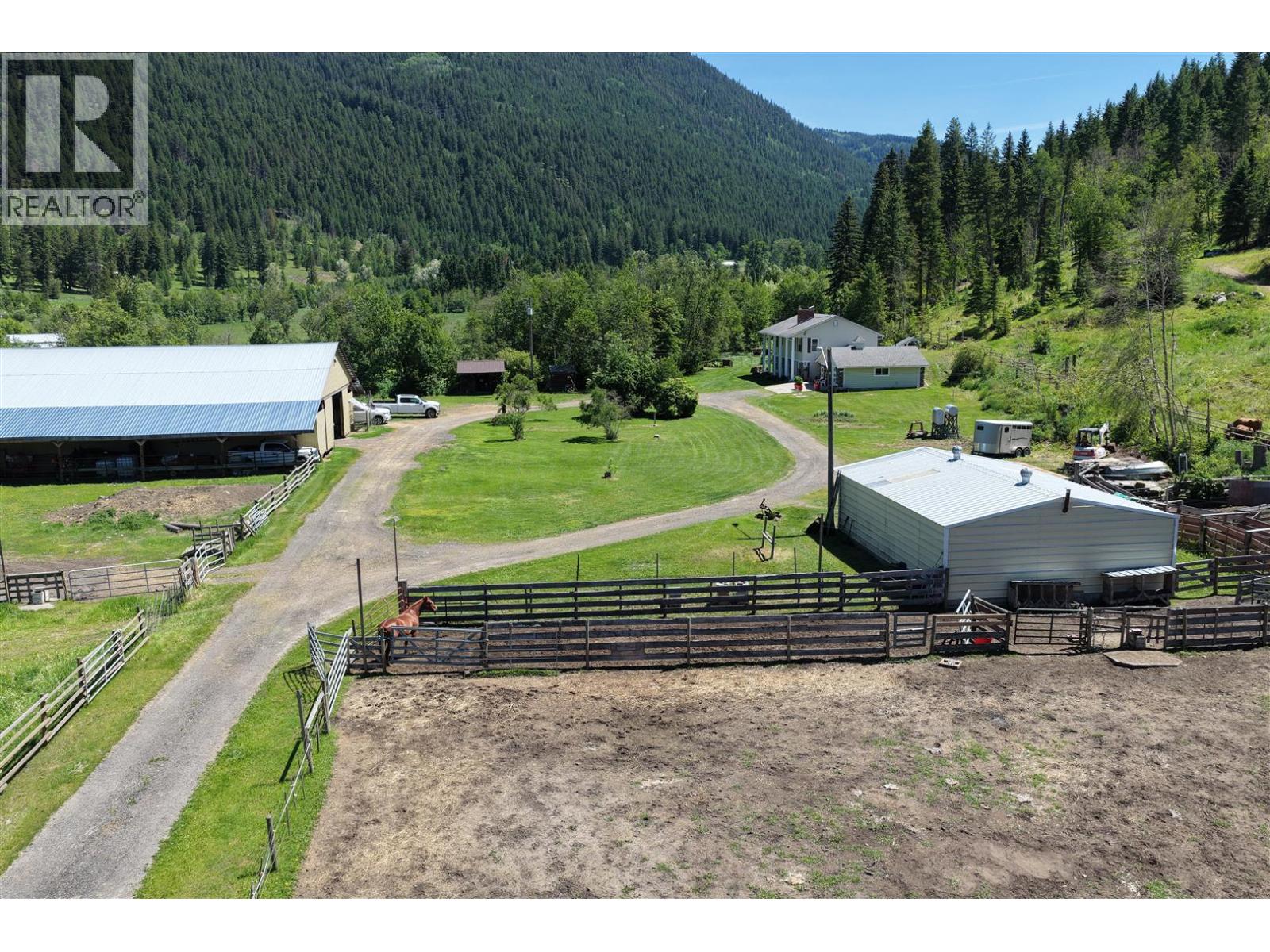 3260 Mcgillivray Creek Road, Kamloops, British Columbia  V0E 1Z0 - Photo 10 - 10391819