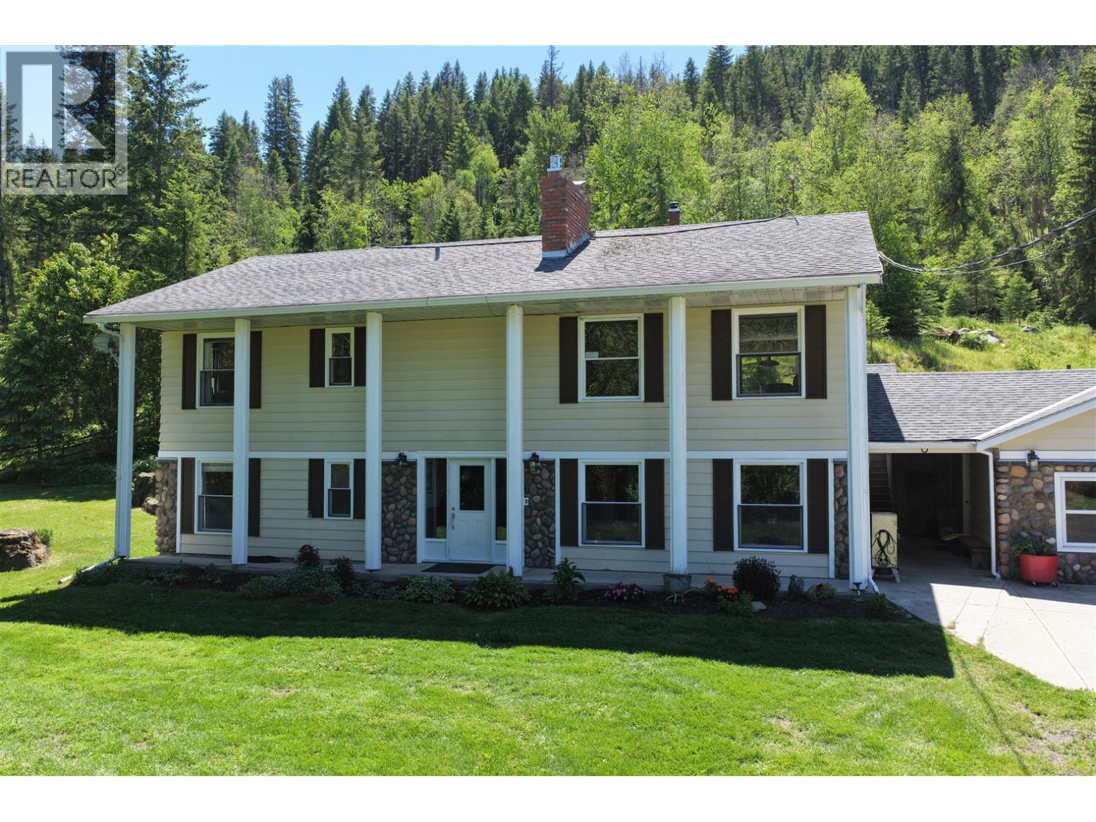 3260 Mcgillivray Creek Road, Kamloops, British Columbia  V0E 1Z0 - Photo 12 - 10391819