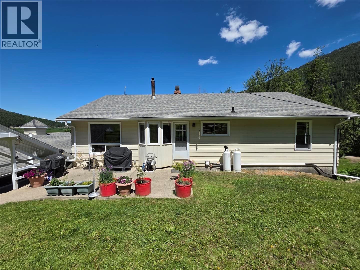3260 Mcgillivray Creek Road, Kamloops, British Columbia  V0E 1Z0 - Photo 20 - 10391819