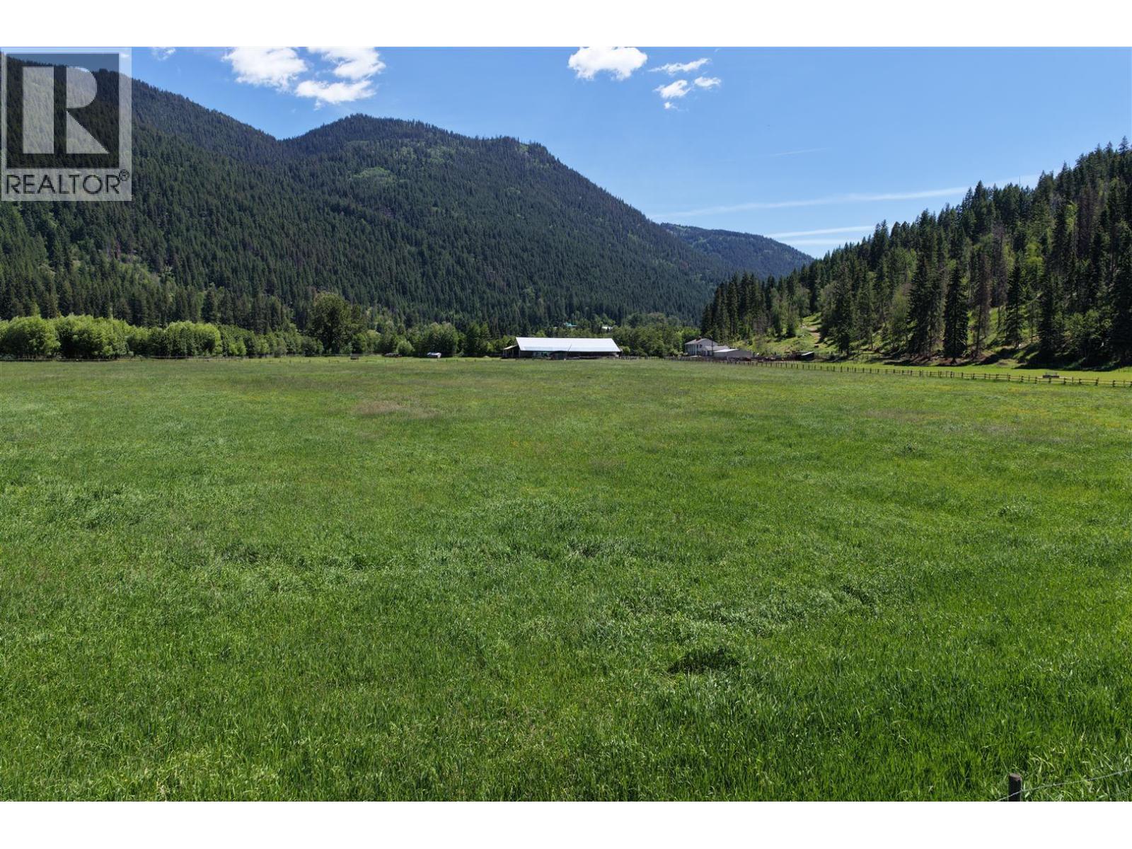 3260 Mcgillivray Creek Road, Kamloops, British Columbia  V0E 1Z0 - Photo 5 - 10391819