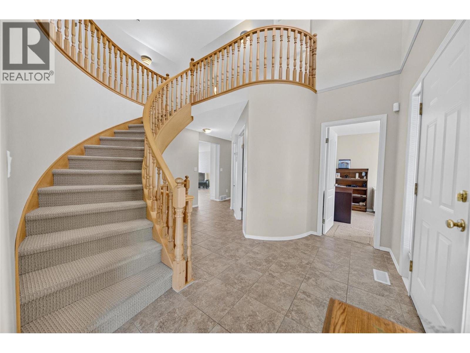 2916 Edgewood Drive, Cranbrook, British Columbia  V1C 6C9 - Photo 10 - 10391464