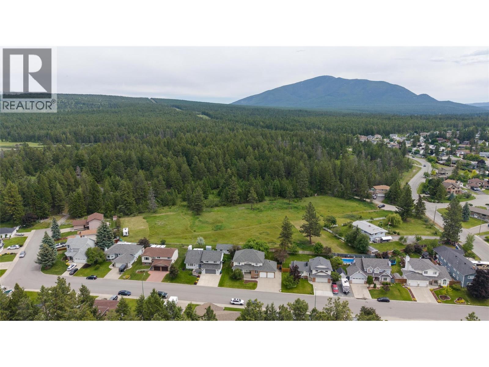 2916 Edgewood Drive, Cranbrook, British Columbia  V1C 6C9 - Photo 6 - 10391464