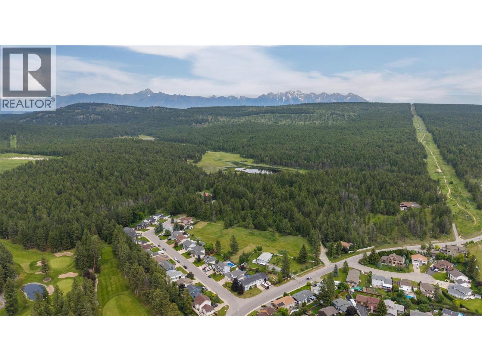 2916 Edgewood Drive, Cranbrook, British Columbia  V1C 6C9 - Photo 8 - 10391464