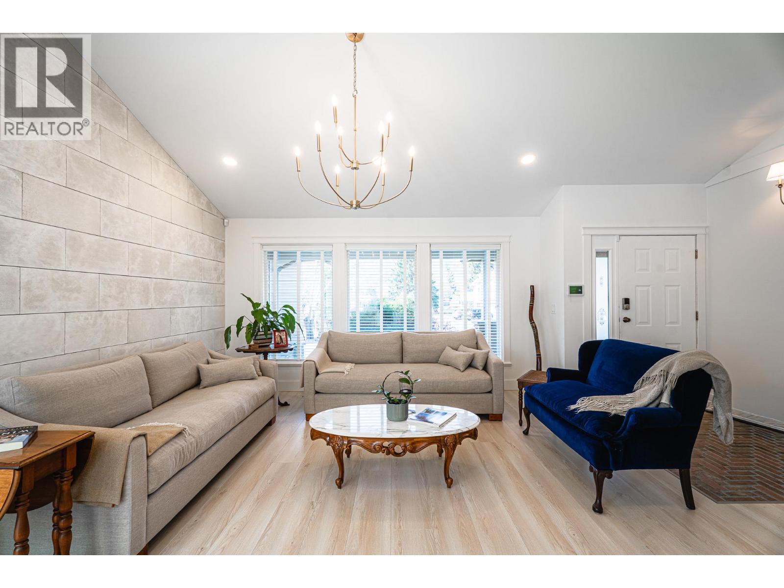 603 Porterfield Road, Kamloops, British Columbia  V2B 6M5 - Photo 7 - 10391826