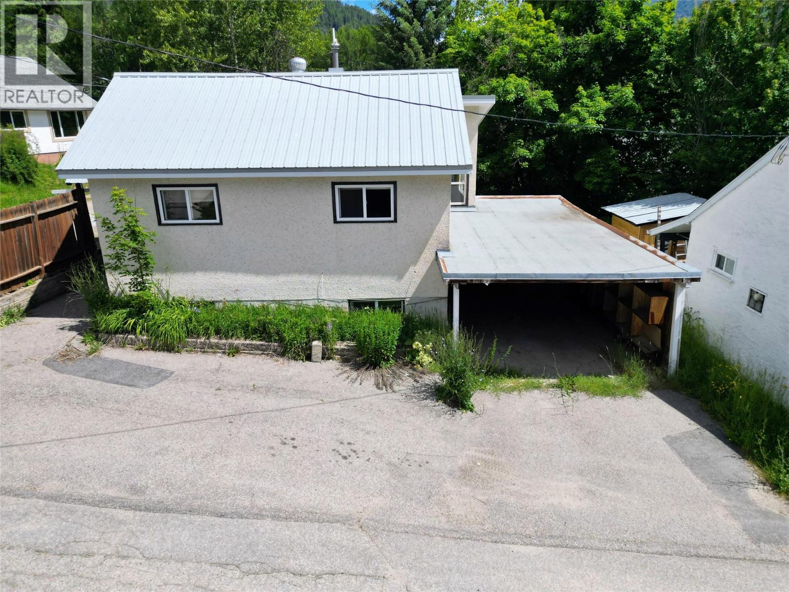 1866 Cole Street, Fruitvale, British Columbia  V0G 1L0 - Photo 16 - 10391517