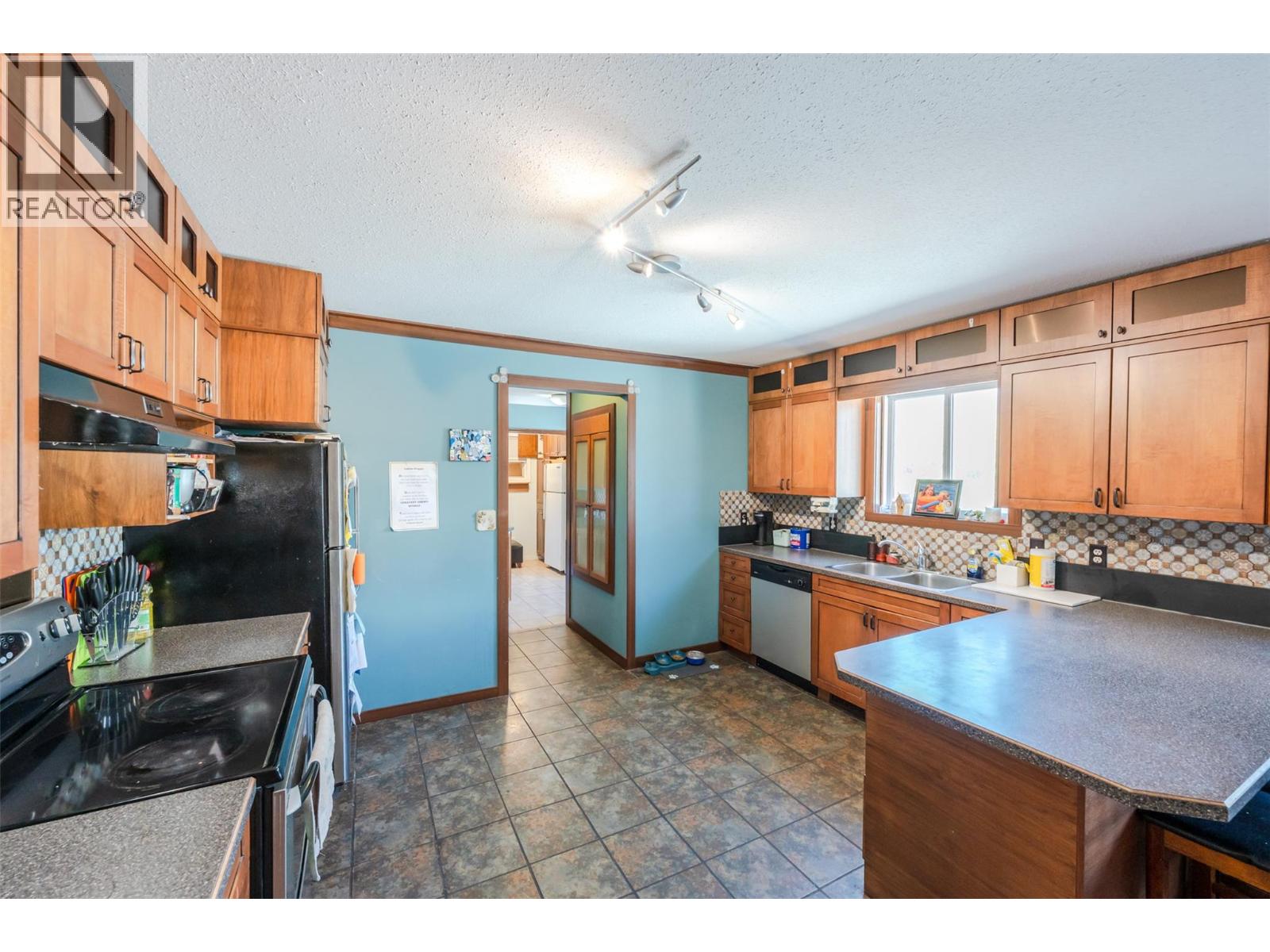 759 Government Street, Penticton, British Columbia  V2A 4T5 - Photo 11 - 10391853
