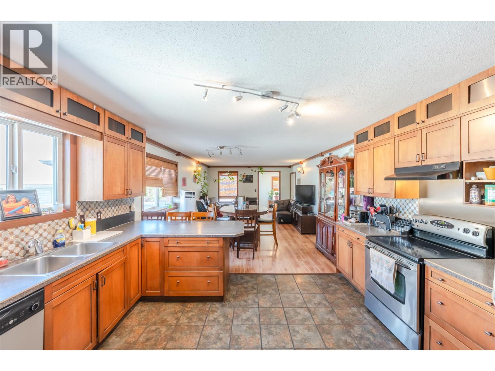 759 Government Street, Penticton, British Columbia  V2A 4T5 - Photo 13 - 10391853