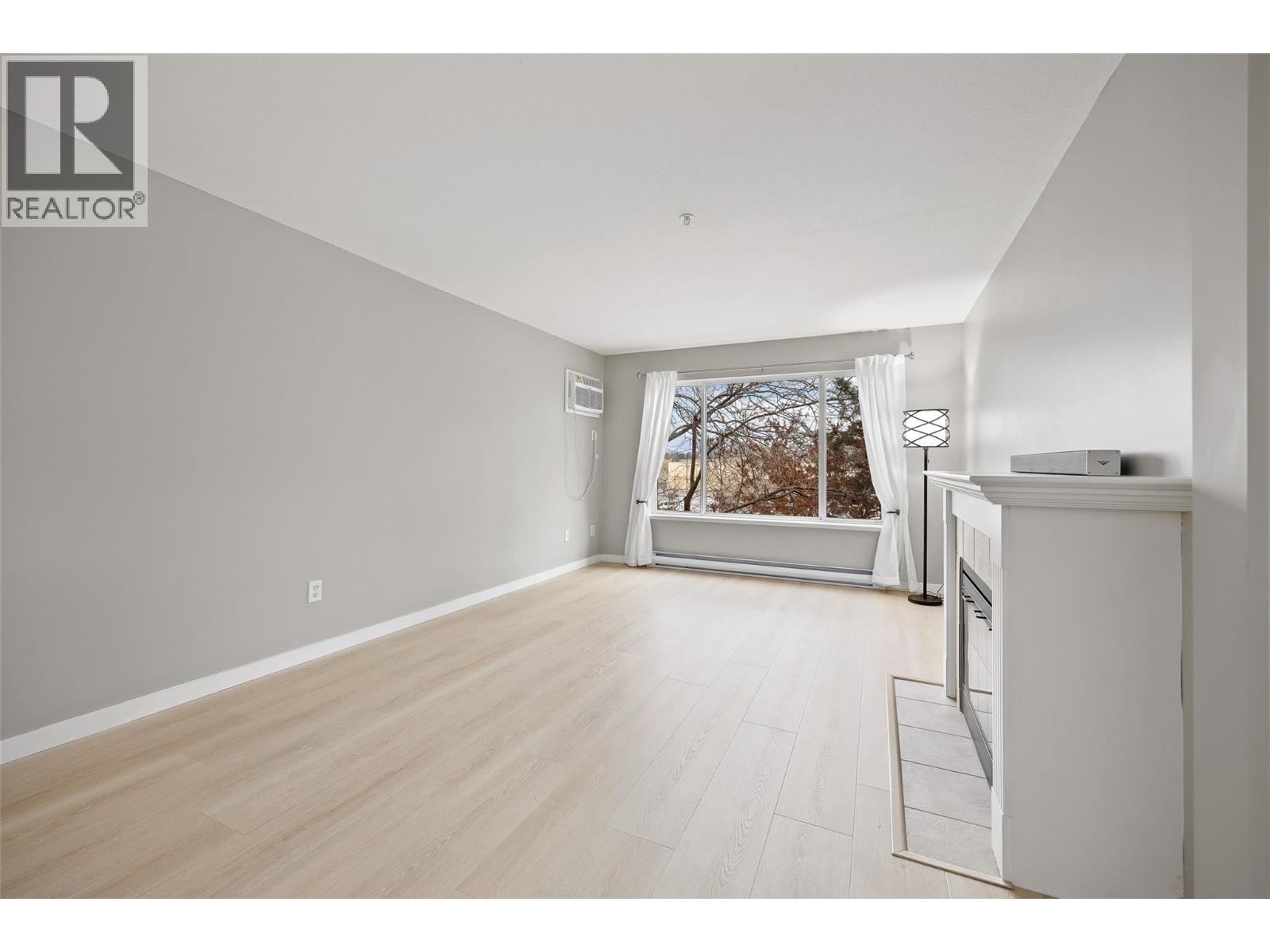 686 Lequime Road Unit# 306, Kelowna, British Columbia  V1W 1A4 - Photo 6 - 10391715