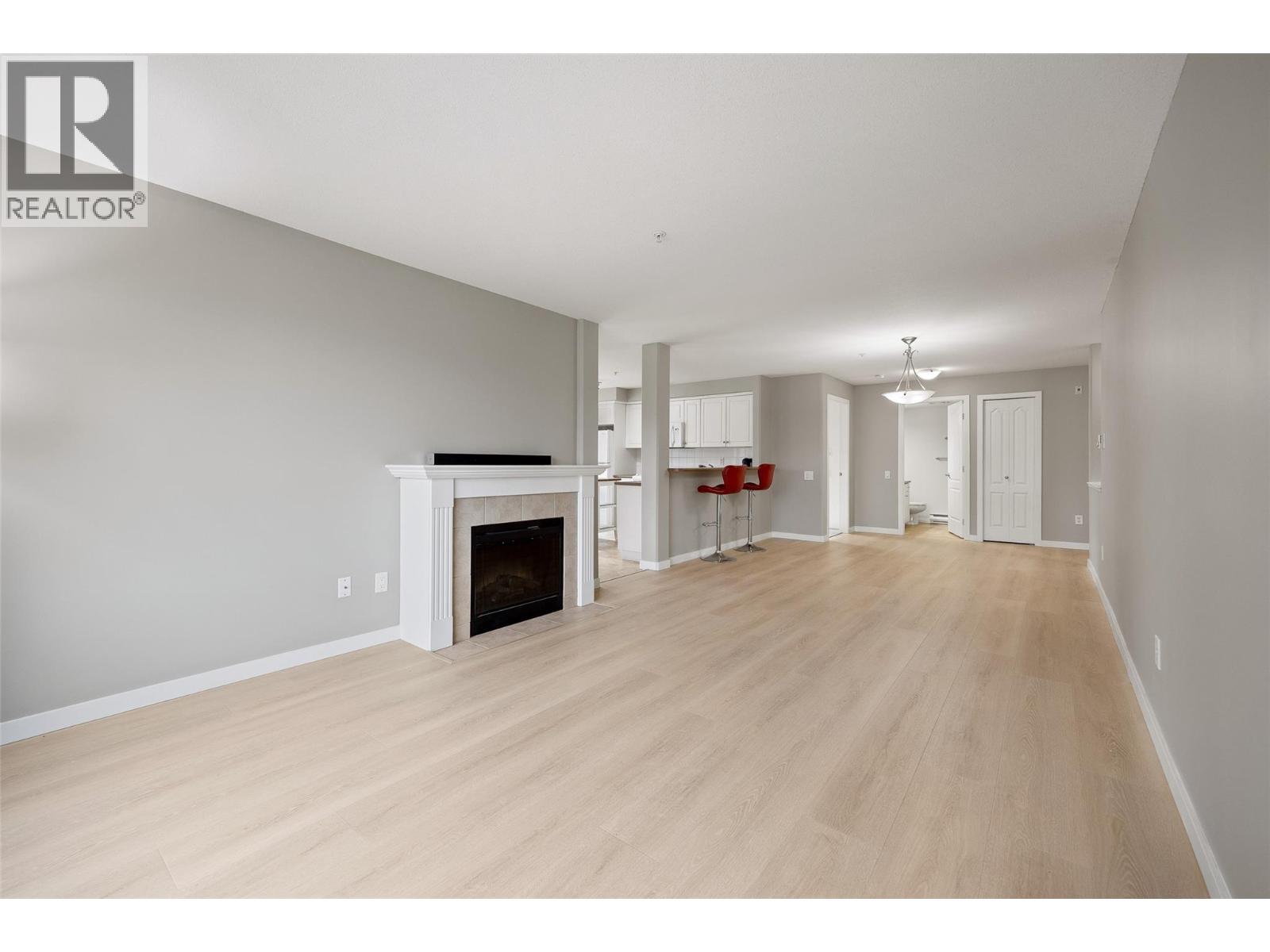 686 Lequime Road Unit# 306, Kelowna, British Columbia  V1W 1A4 - Photo 7 - 10391715