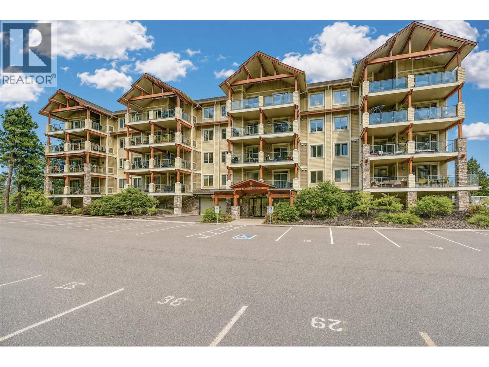 2470 Tuscany Drive Unit# 405, west kelowna, British Columbia