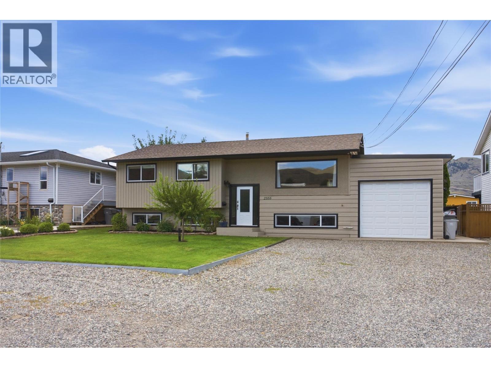2555 Glenview Avenue, Kamloops, British Columbia  V2B 4L5 - Photo 3 - 10391029