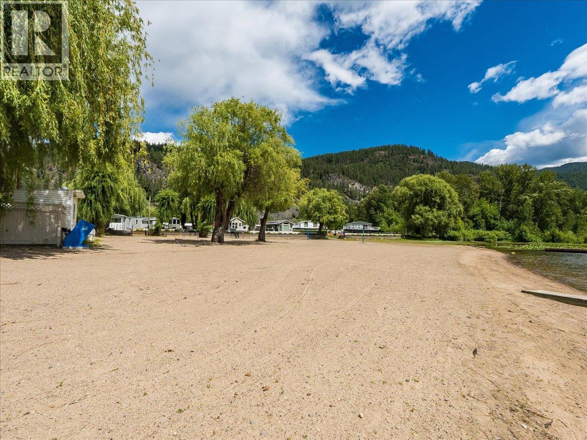 1805 Highway 3 Lot# 2, Christina Lake, British Columbia  V0G 1E0 - Photo 4 - 10391699