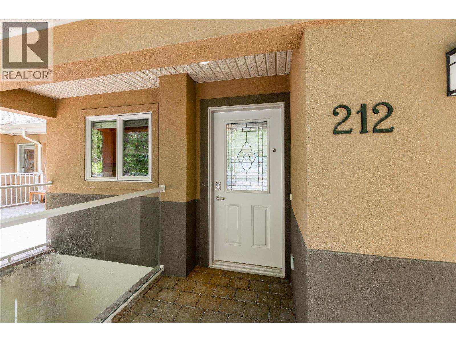 4433 Gordon Drive Unit# 212, Kelowna, British Columbia  V1W 1S9 - Photo 7 - 10391313