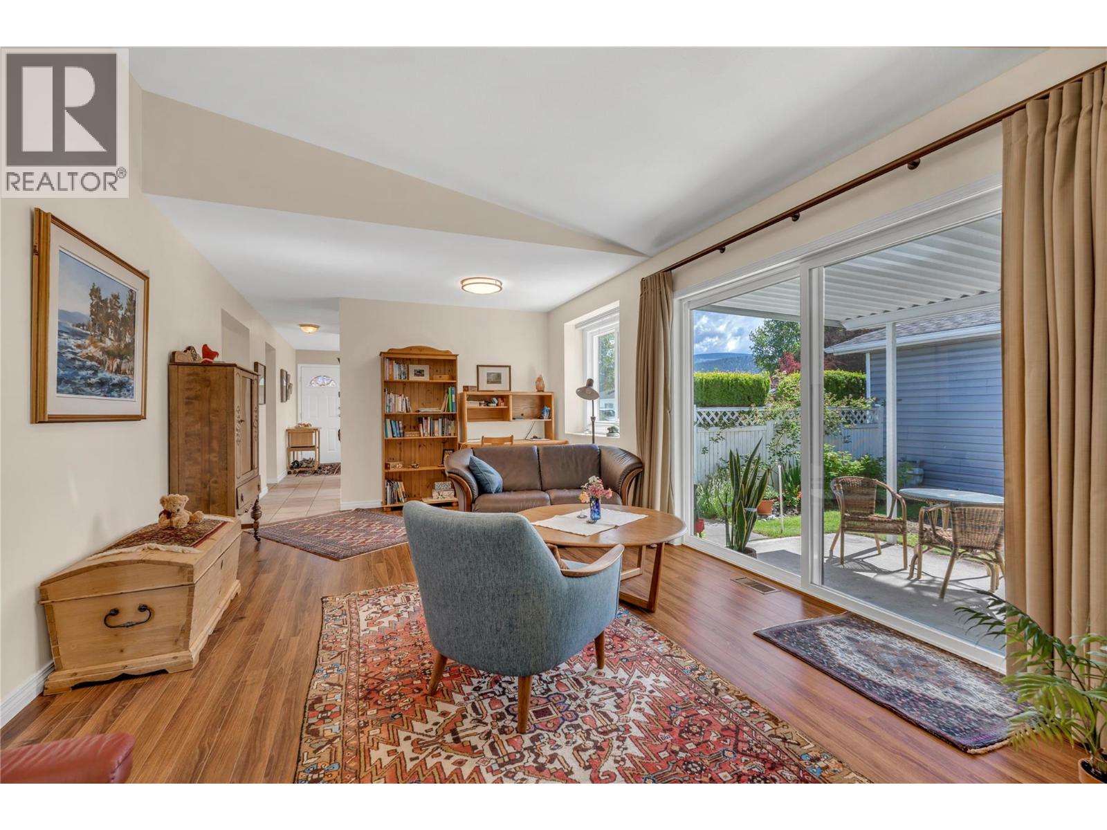 64 Kingfisher Drive, Penticton, British Columbia  V2A 8K6 - Photo 3 - 10390067