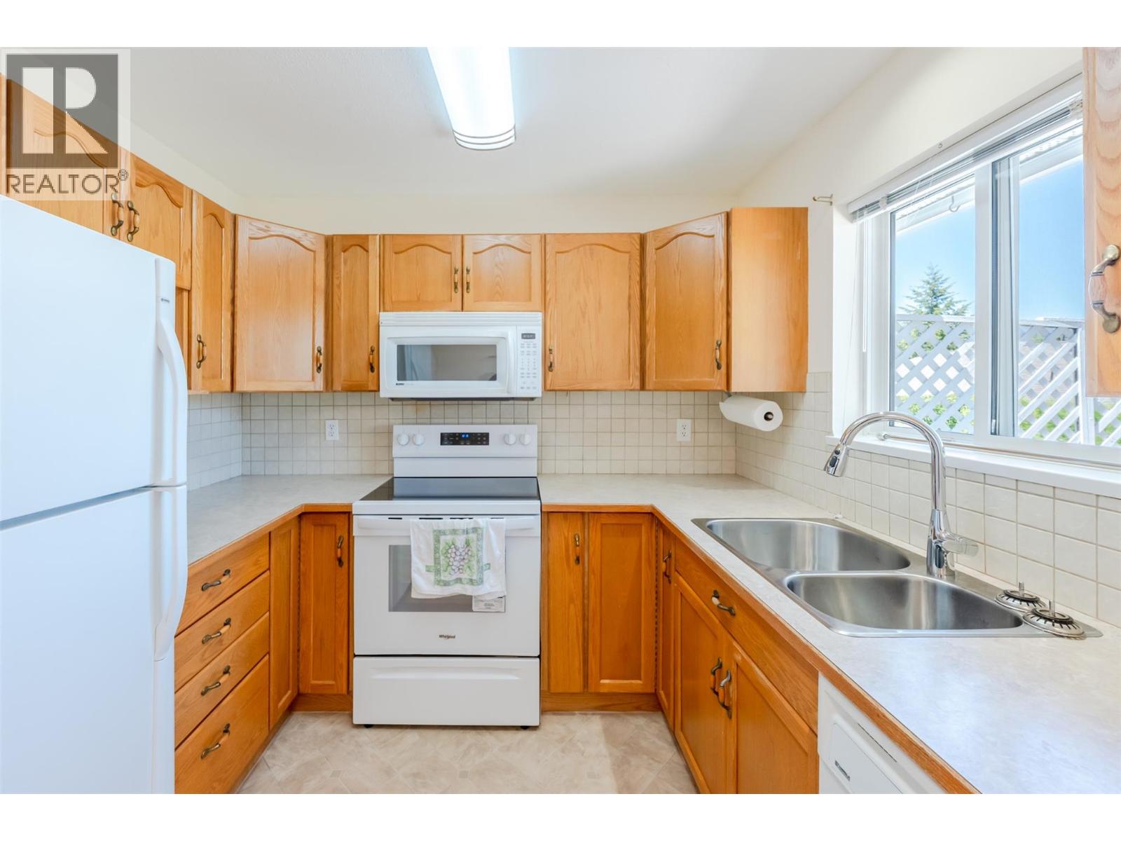 167 Wyles Crescent, Penticton, British Columbia  V2A 8M3 - Photo 12 - 10391905