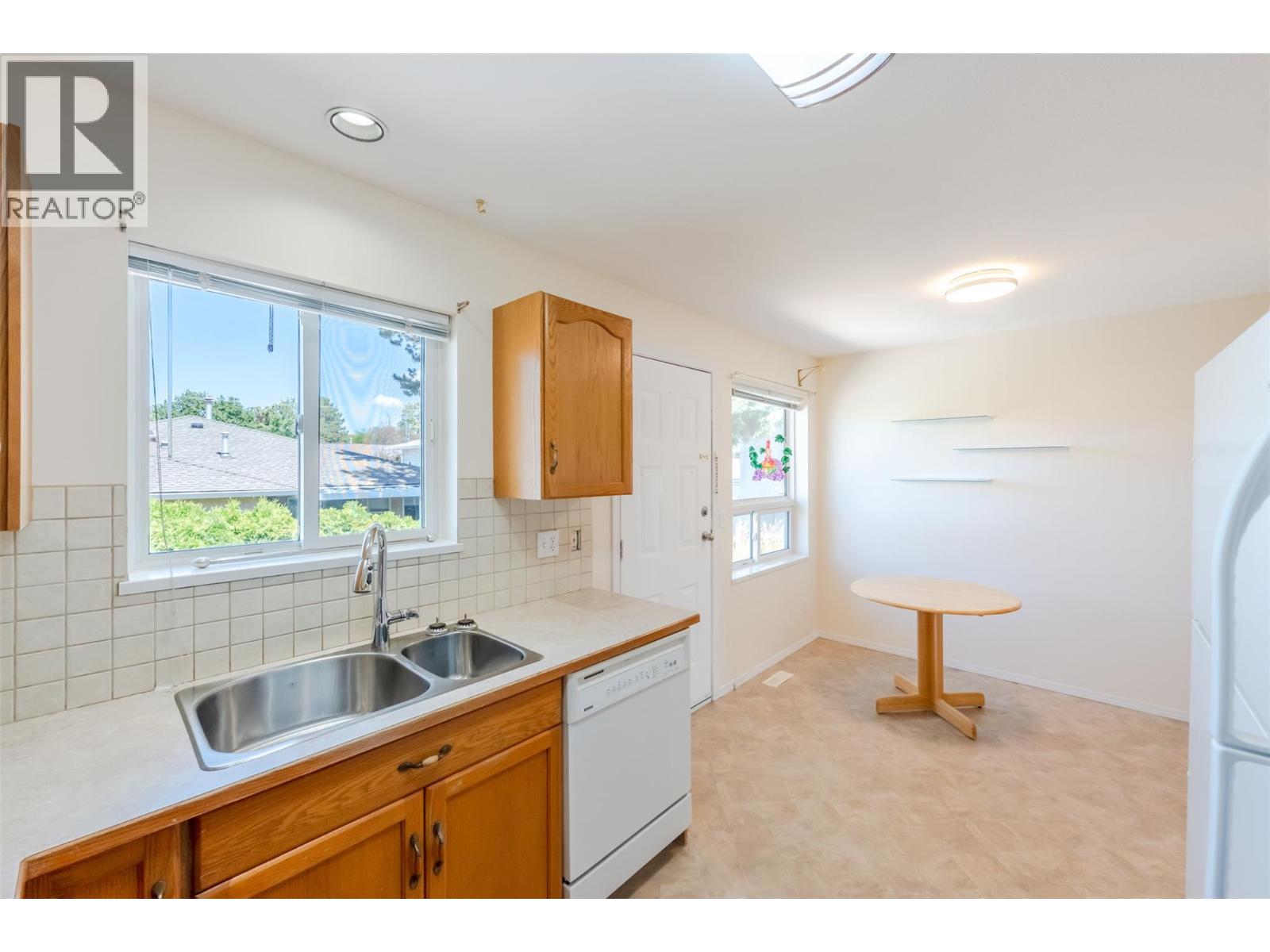 167 Wyles Crescent, Penticton, British Columbia  V2A 8M3 - Photo 13 - 10391905