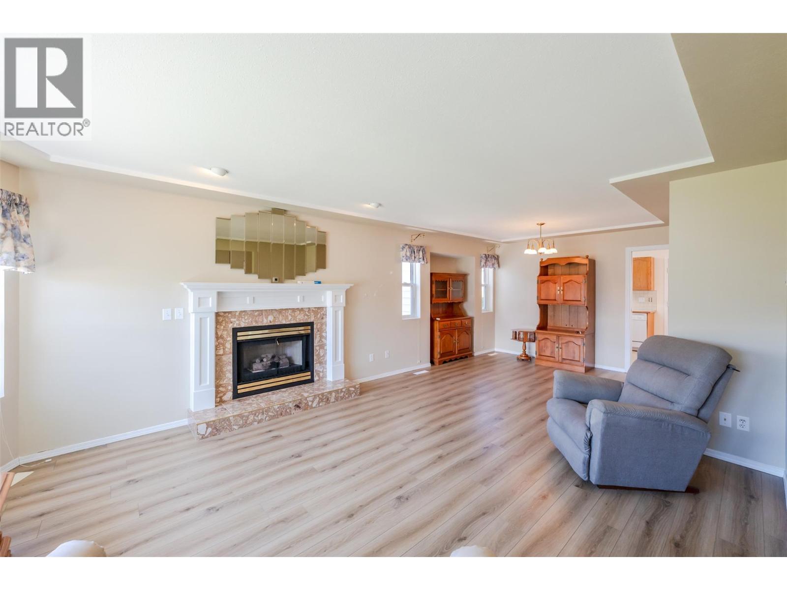 167 Wyles Crescent, Penticton, British Columbia  V2A 8M3 - Photo 6 - 10391905