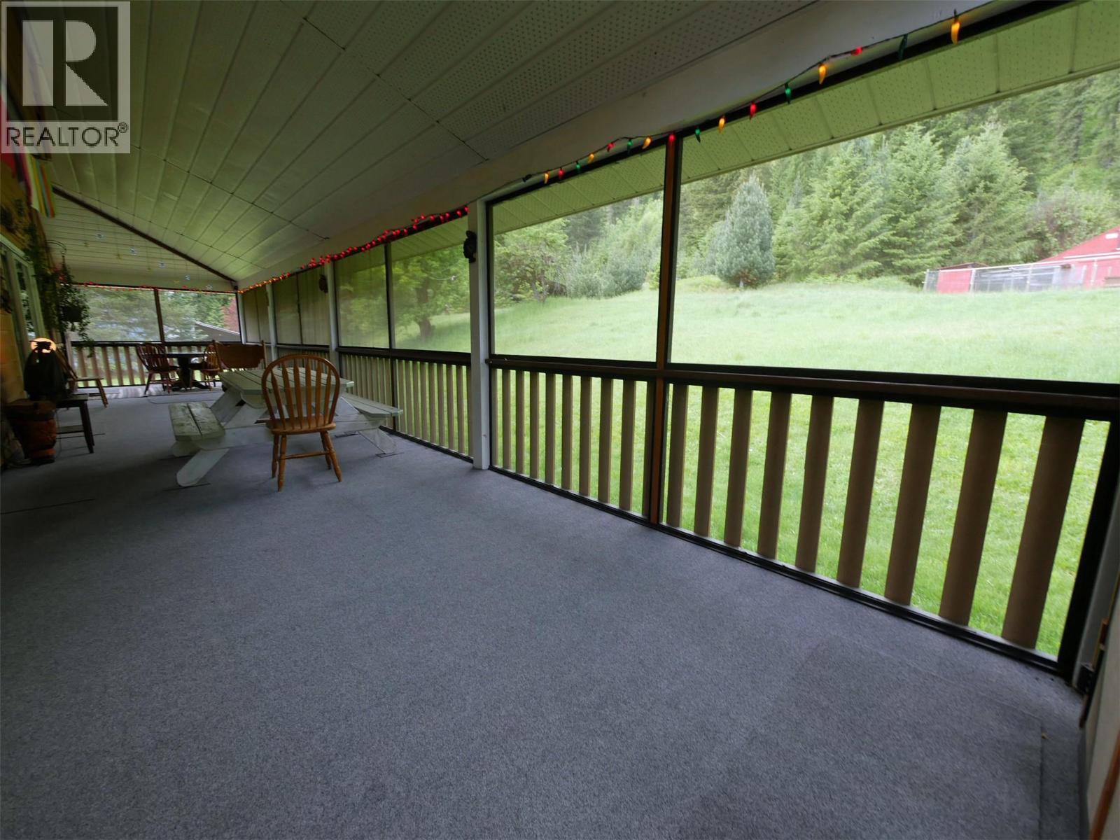 6785 Perrys Back Road, Appledale, British Columbia  V0G 2J0 - Photo 10 - 10391658