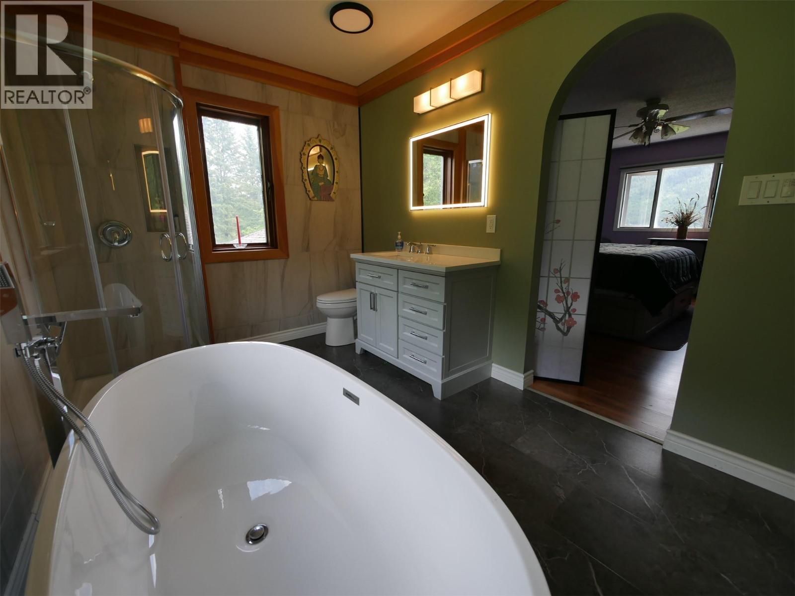6785 Perrys Back Road, Appledale, British Columbia  V0G 2J0 - Photo 24 - 10391658