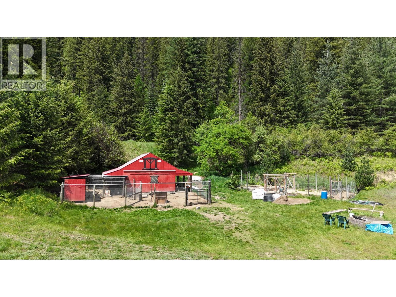 6785 Perrys Back Road, Appledale, British Columbia  V0G 2J0 - Photo 4 - 10391658