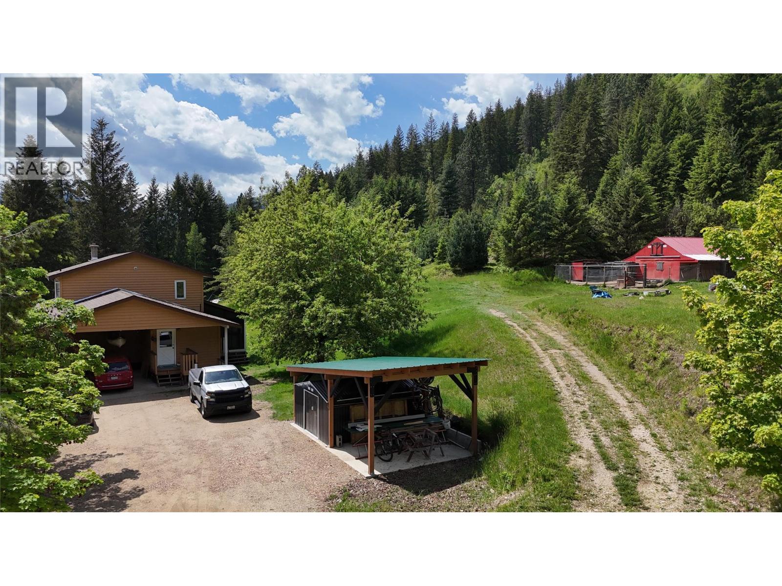 6785 Perrys Back Road, Appledale, British Columbia  V0G 2J0 - Photo 9 - 10391658
