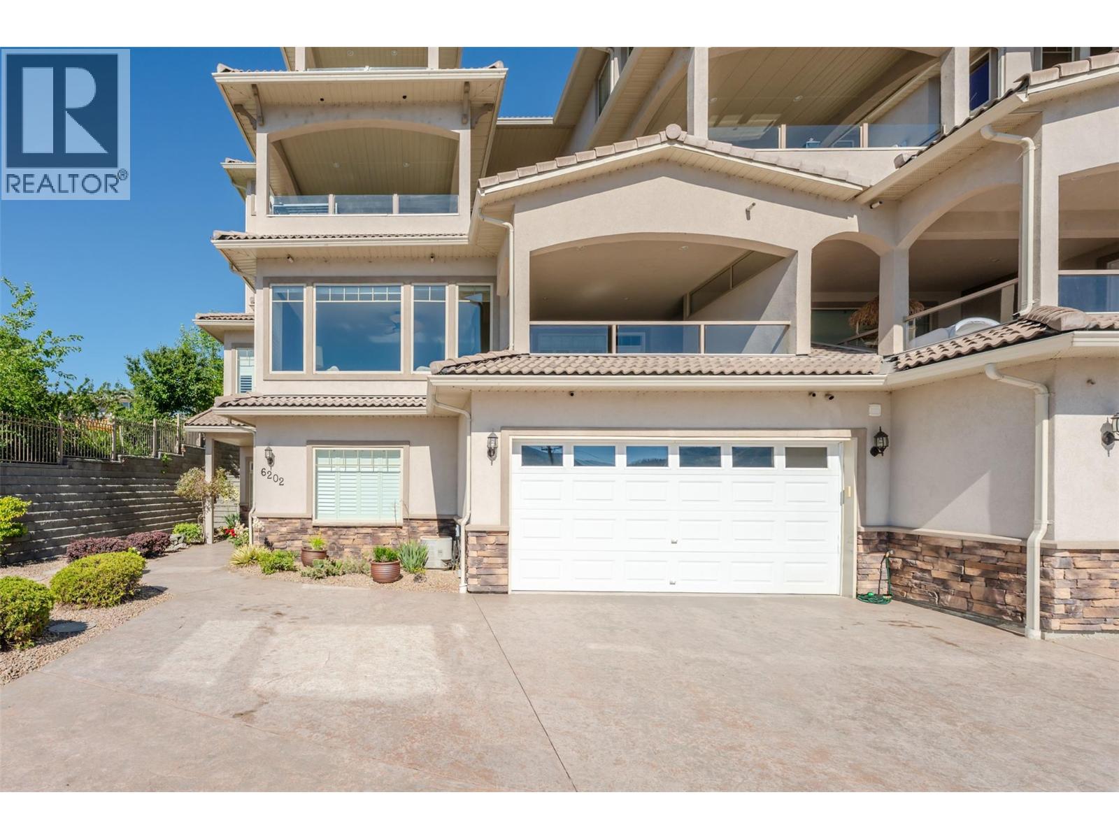 6202 89th Street, Osoyoos, British Columbia  V0H 1V1 - Photo 2 - 10391353