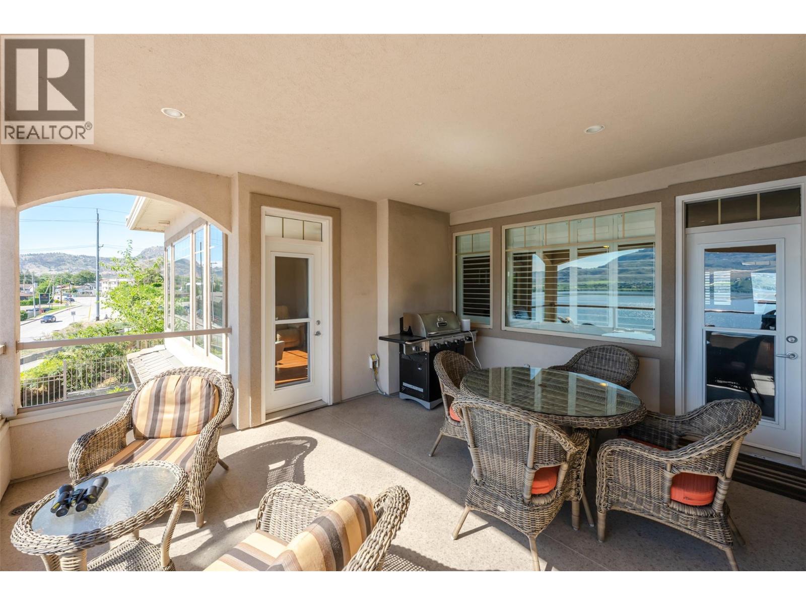 6202 89th Street, Osoyoos, British Columbia  V0H 1V1 - Photo 31 - 10391353